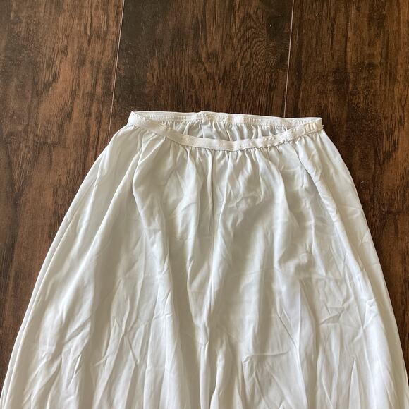 Vintage Nylon Bloomer Pettipants - Picture 4 of 4